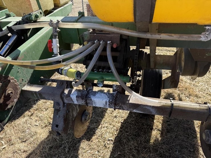 john-deere-7000-image-4