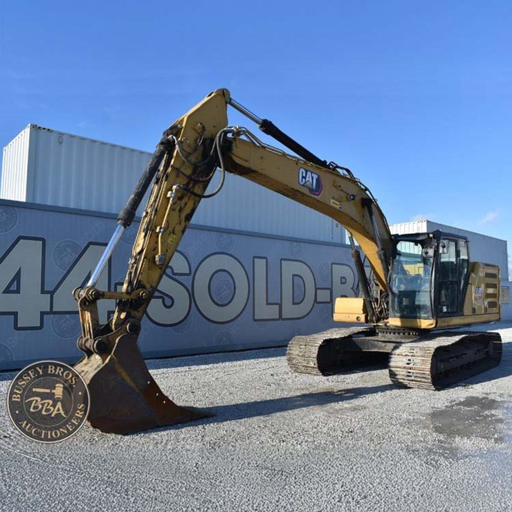 2020 CATERPILLAR 320