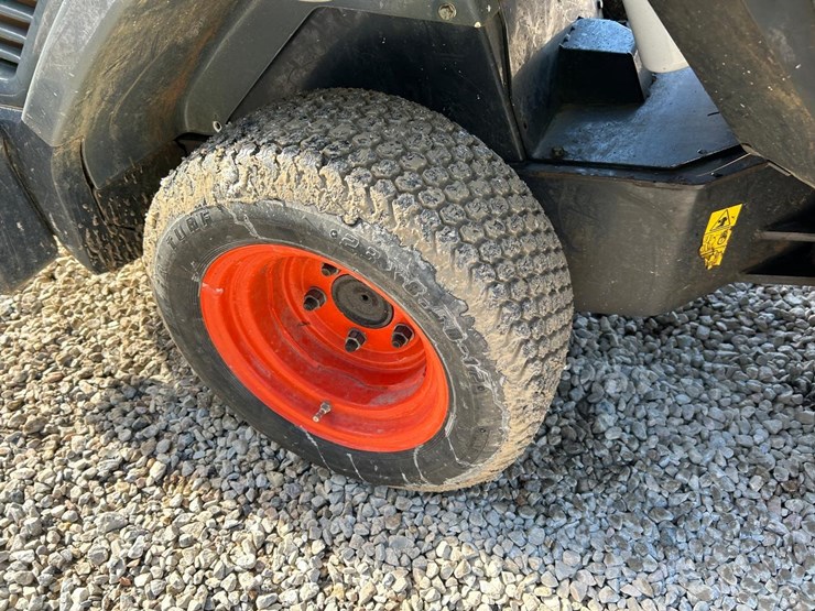 2022-bobcat-l28-image-13