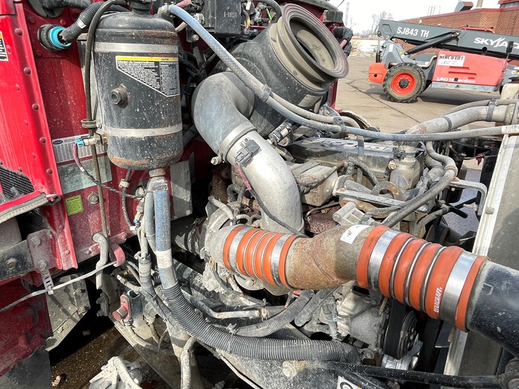 2018-peterbilt-337-image-66