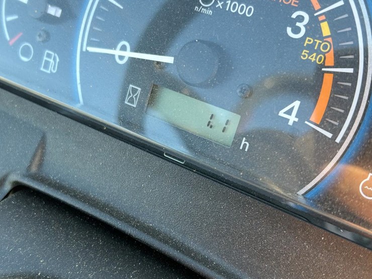 2023-white-251-image-10