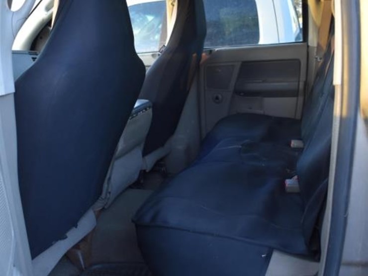 2006-dodge-2500-image-9