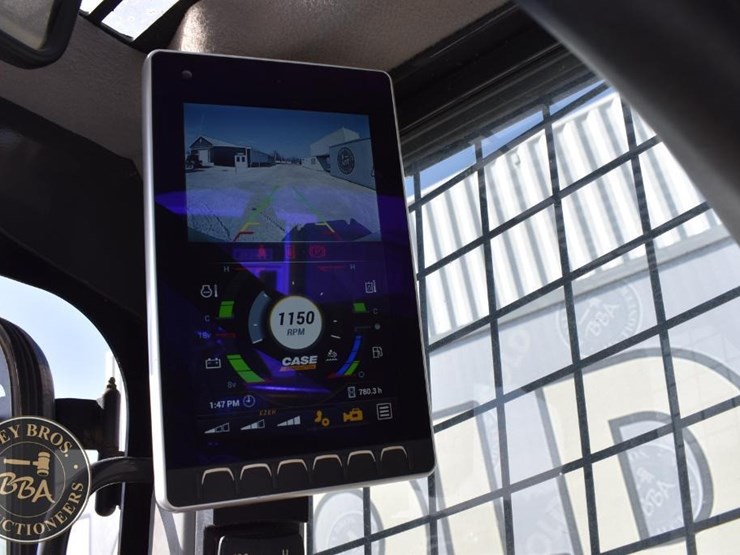 2023-case-tv450b-image-46