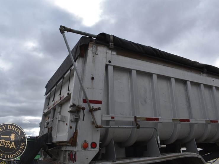 1990-fruehauf-36-image-19