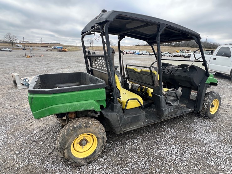 john-deere-gator-image-3