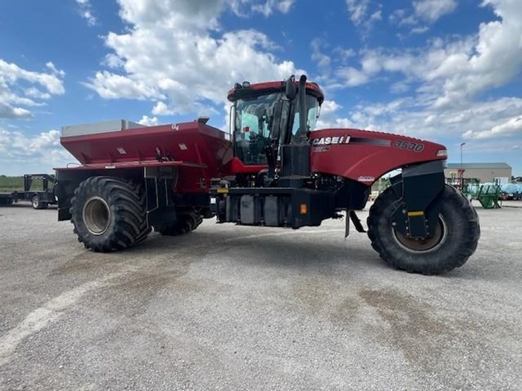 2015-case-ih-titan-3530-image-4