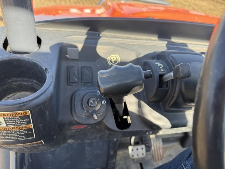 kubota-rtv-x900-image-8