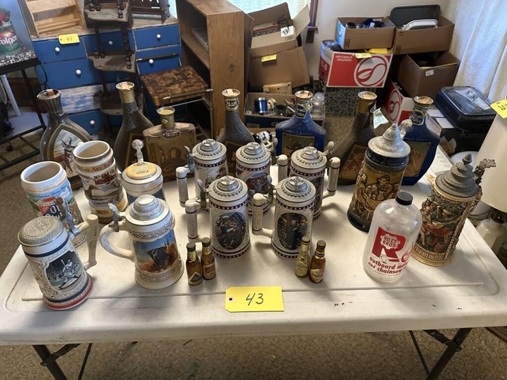 vintage-mugs-&-bottles-image-1