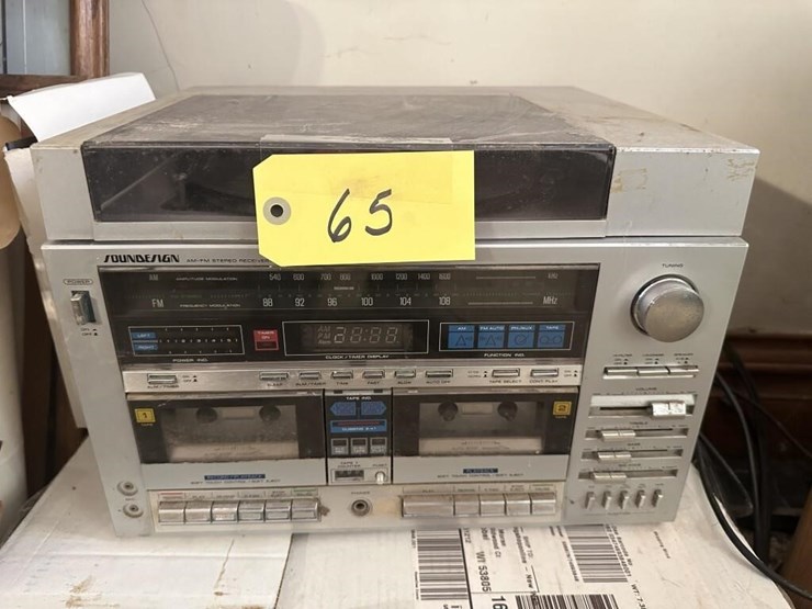 dual-cassette-stereo-&-vhs-tapes-image-3