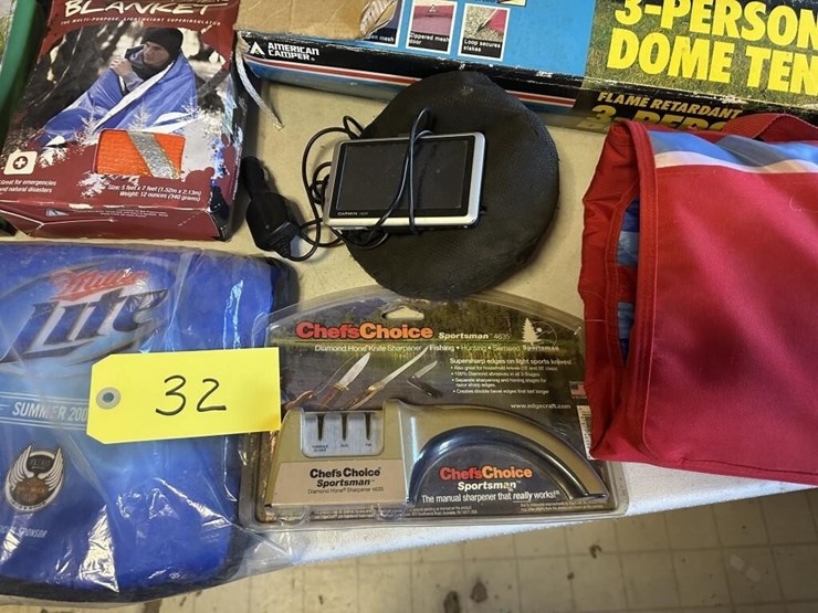 misc.-outdoor-&-camping-supplies-image-3