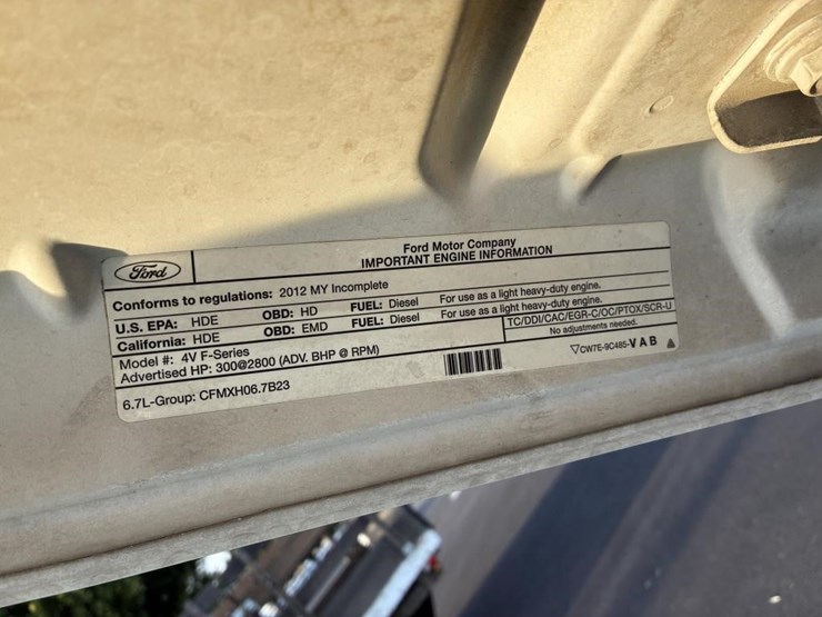 2012-ford-f550-image-8