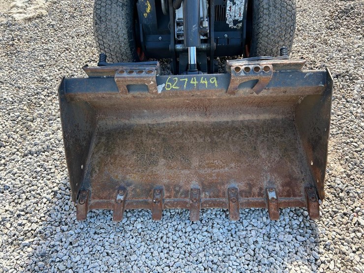 2022-bobcat-l28-image-9