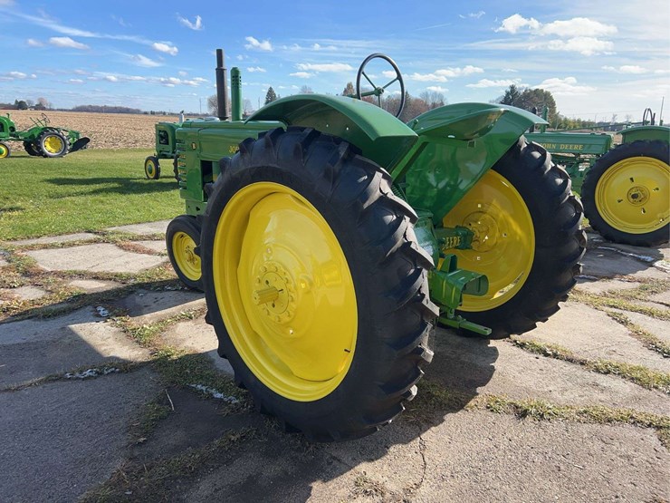 john-deere-model-b-image-5