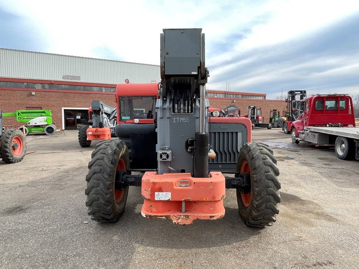 #132-•-2017-skyjack-sj643-telehandler-image-6