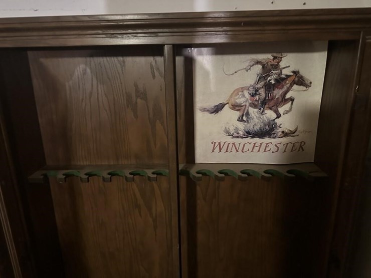 wooden-gun-cabinet-image-5