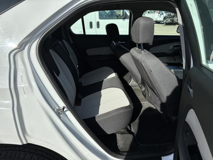 2014-chevrolet-equinox-image-9