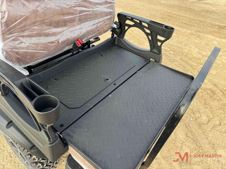 new-electric-sdlgc100-golf-cart-image-11