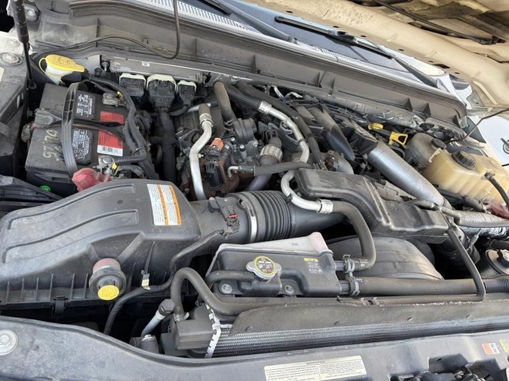 2012-ford-f550-image-7