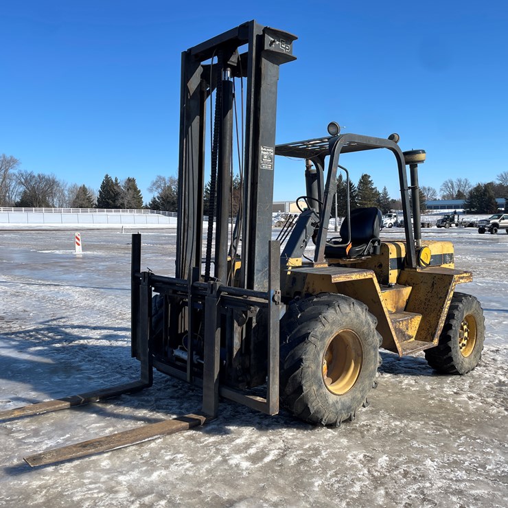 #1011 • Eagle Picher Forklift