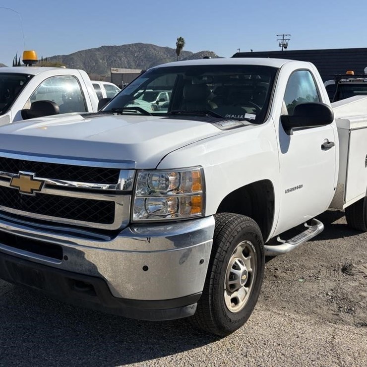 2012 CHEVROLET 2500