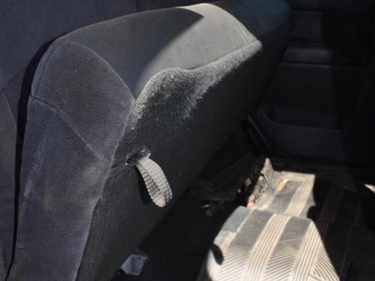 2001-chevrolet-2500-image-16