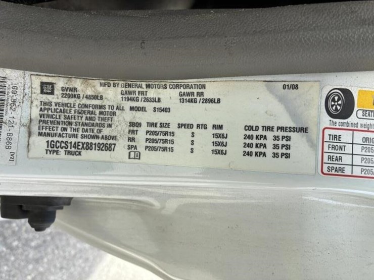 2008-chevrolet-colorado-image-16