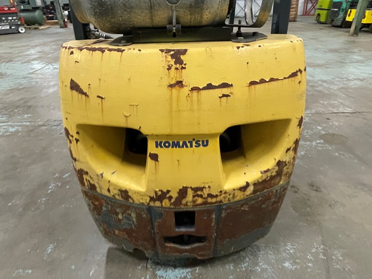 #169-•-2013-komatsu-30-propane-forklift-image-19