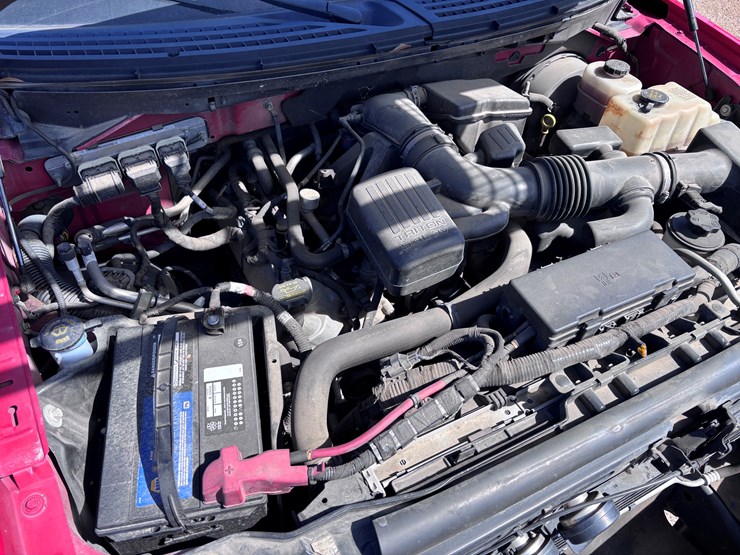 2010-ford-f150-xl-image-11