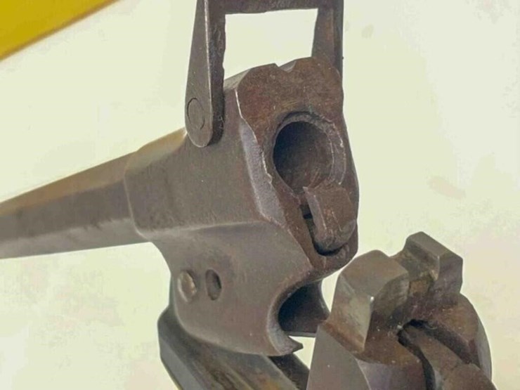 remington's-revolver-image-27