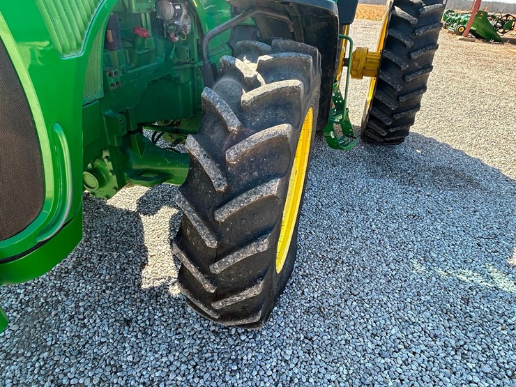 2004-john-deere-8320-image-10