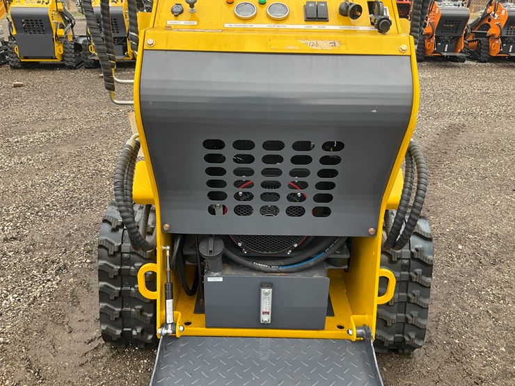 #1010-•-unused-landhero-t460-mini-skid-steer-loader-image-14