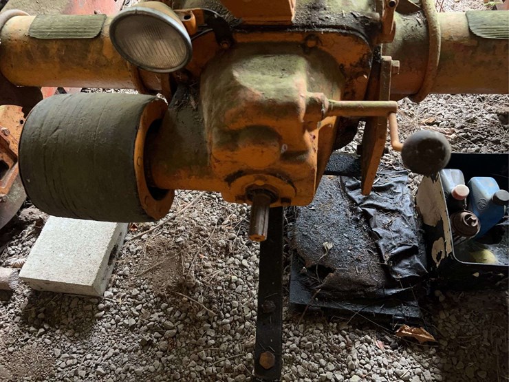 oliver/cletrac-crawler-image-26