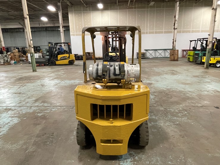 #178-•-cat-vc600-propane-forklift-image-6