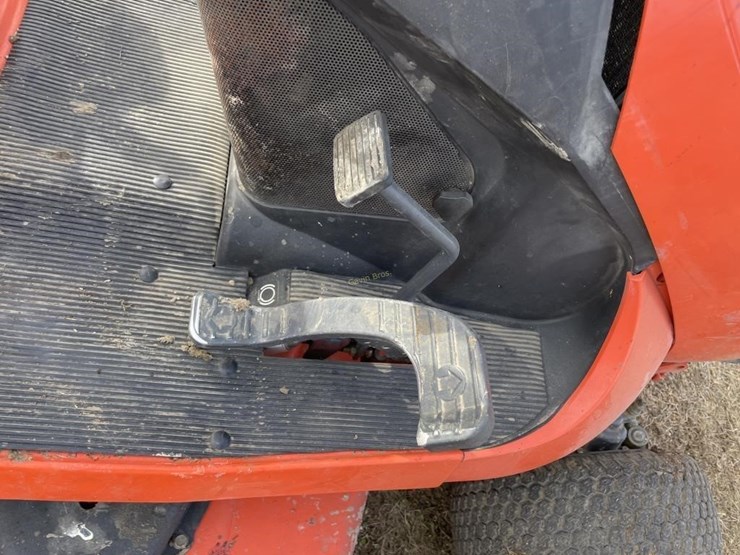 kubota-gr2100-image-4