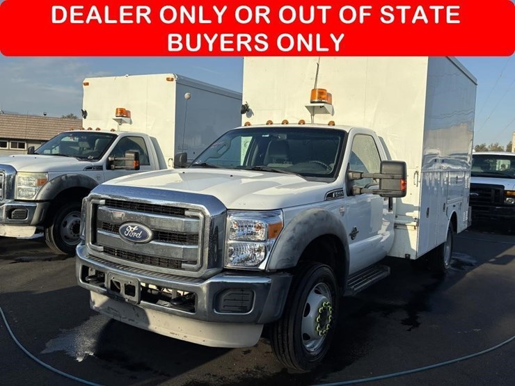 2011-ford-f550-image-1