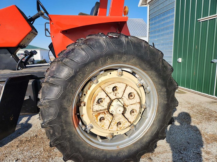 1979-allis-chalmers-7000-image-4