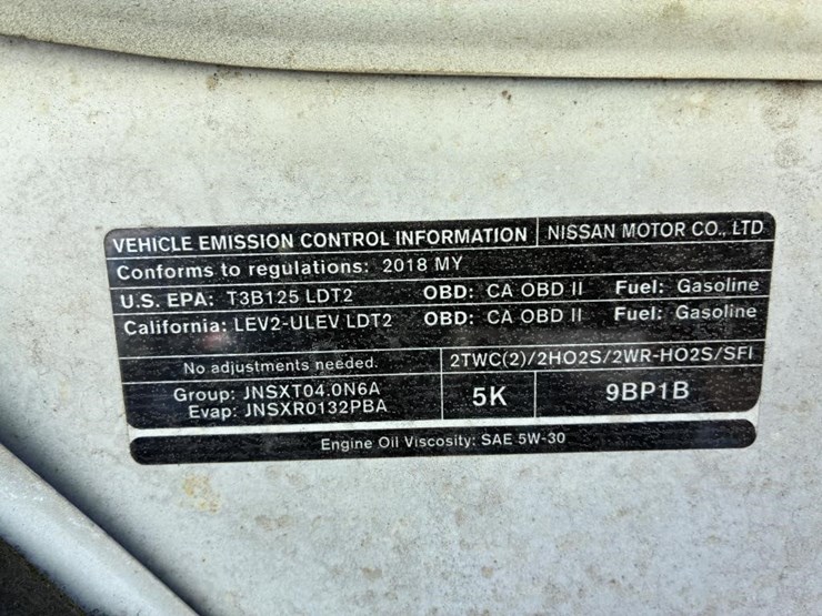 2018-nissan-frontier-sv-image-8