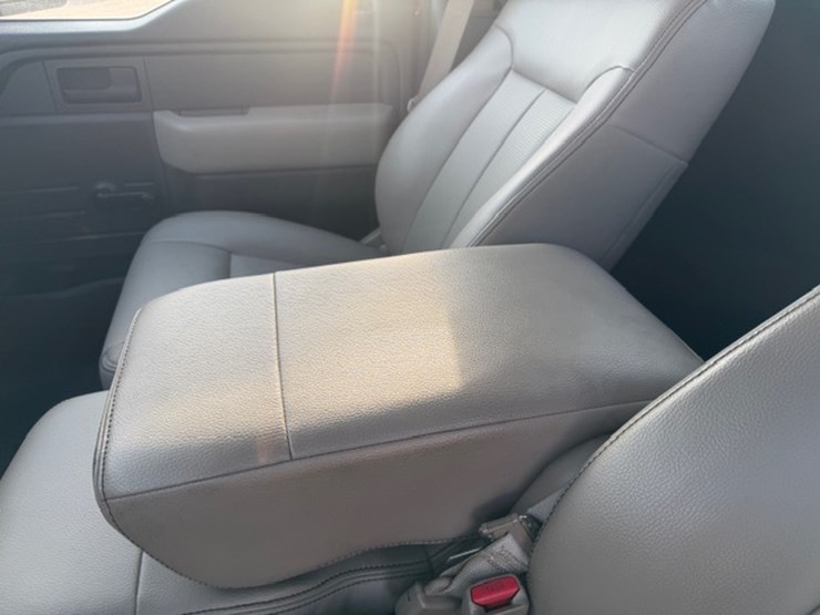 2010-ford-f150-image-27