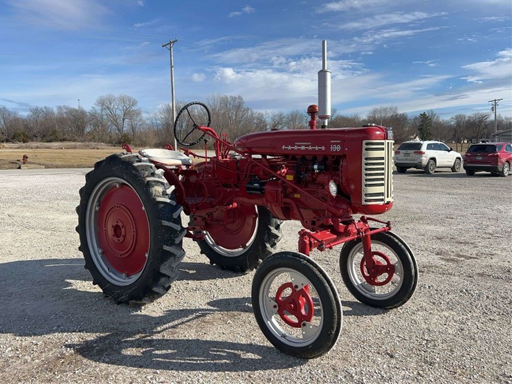 farmall-130-image-7
