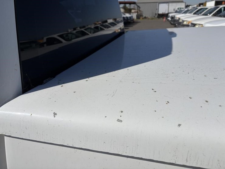 2011-chevrolet-1500-image-27