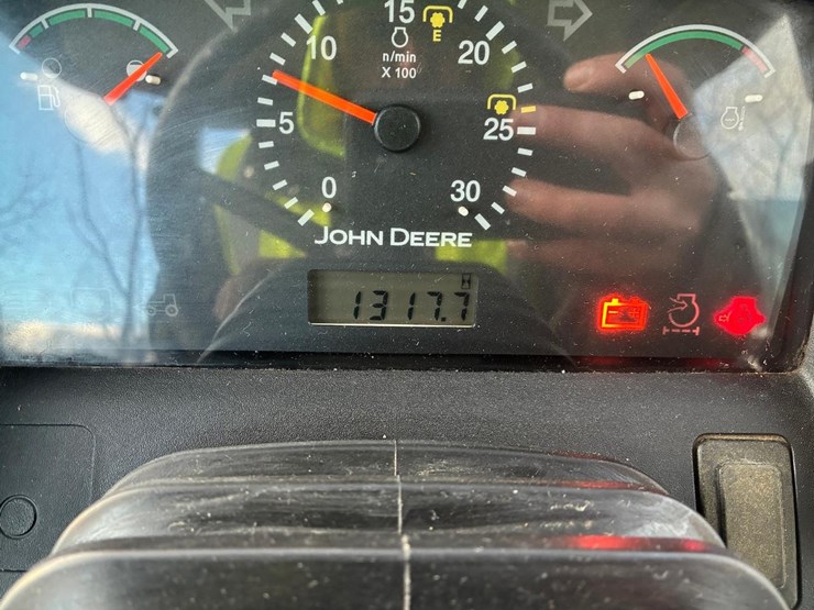 john-deere-5425-image-29