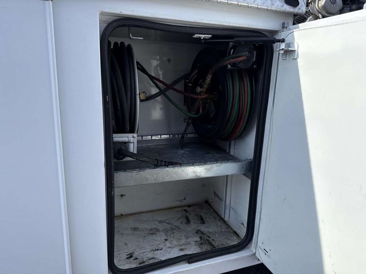 2021-dodge-ram-4500-image-31