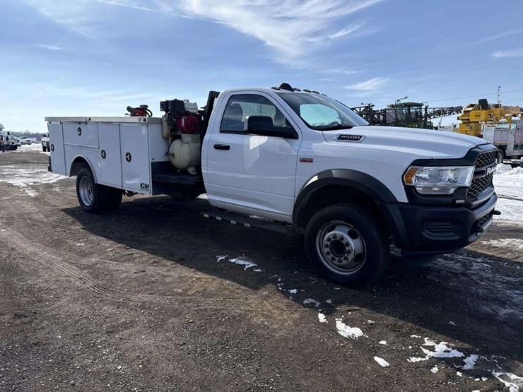 2021-dodge-ram-4500-image-6