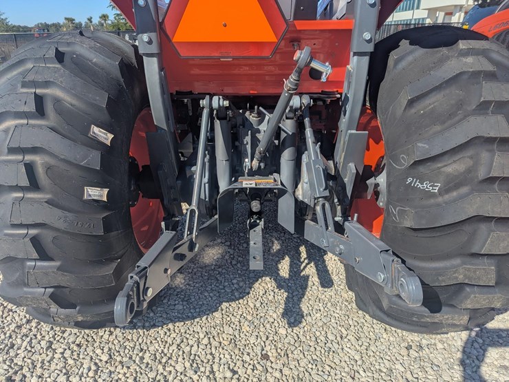 2023-kubota-l6060hst-image-9