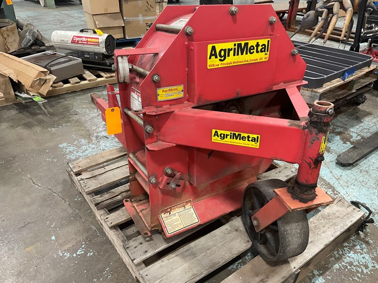 #7664-•-agrimetal-bw240-leaf-and-debris-blower-image-4