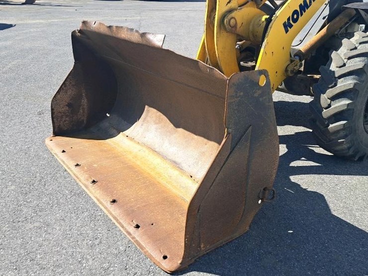 2011-komatsu-wa80-image-43