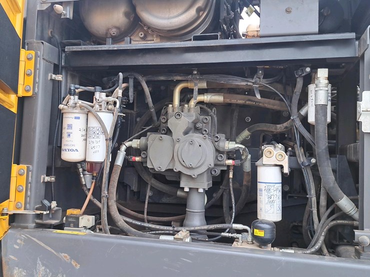 2020-volvo-ec480el-image-28