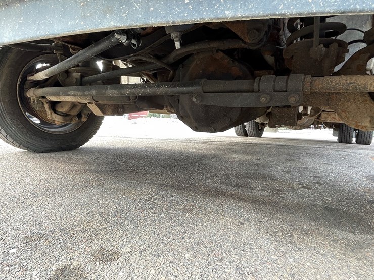 2017-dodge-ram-5500-image-12