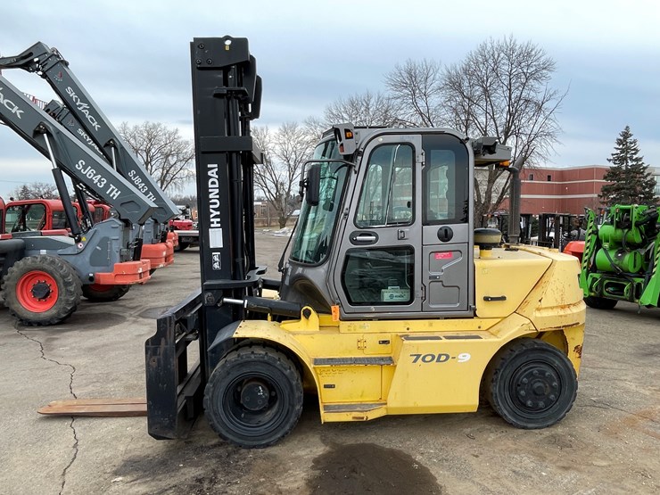 2016-hyundai-70d-9-image-8