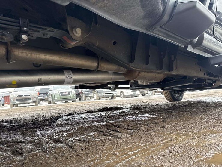 2024-chevrolet-3500-image-22